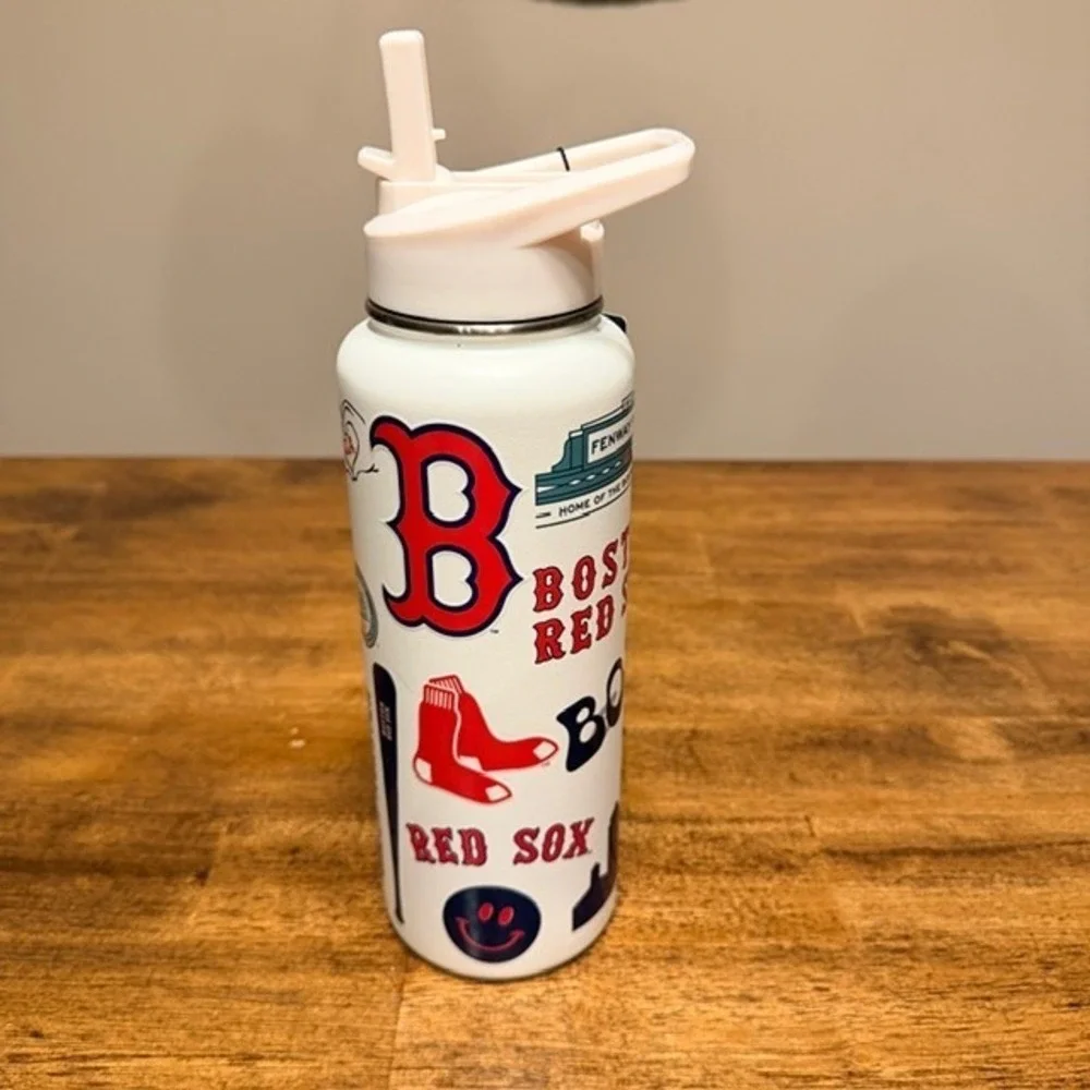 Boston Red Sox Insulated Water Bottle White (NEW) 34oz The Memory Company - Picture 3 of 9